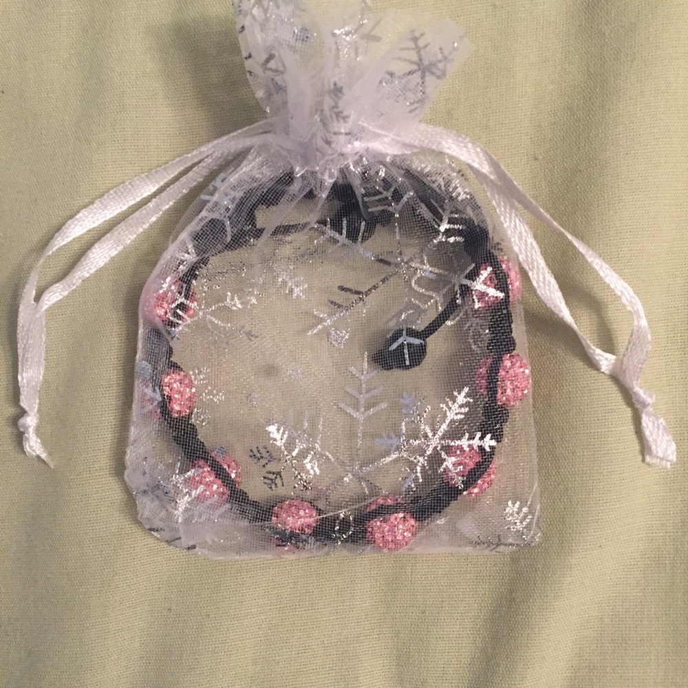 2 Beaded string bracelets! - Picture 7 of 8